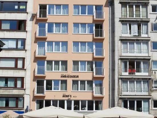 Фото отеля 1