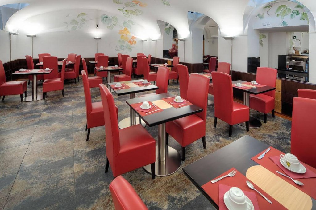 Фото Hotel Medinaceli