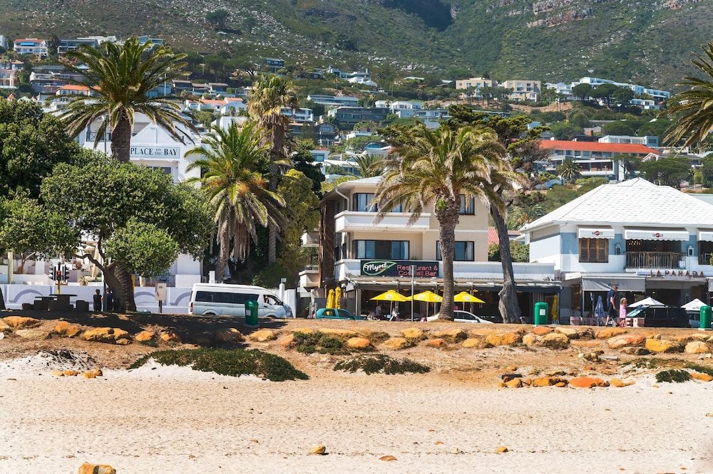 Фото Apartments on the Bay Self-Catering