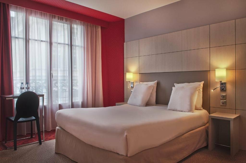 Hotel Ibis Styles Paris Gare du Nord Tgv, Paris, photo