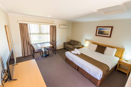 Гостиница Best Western Hospitality Inn Carnarvon