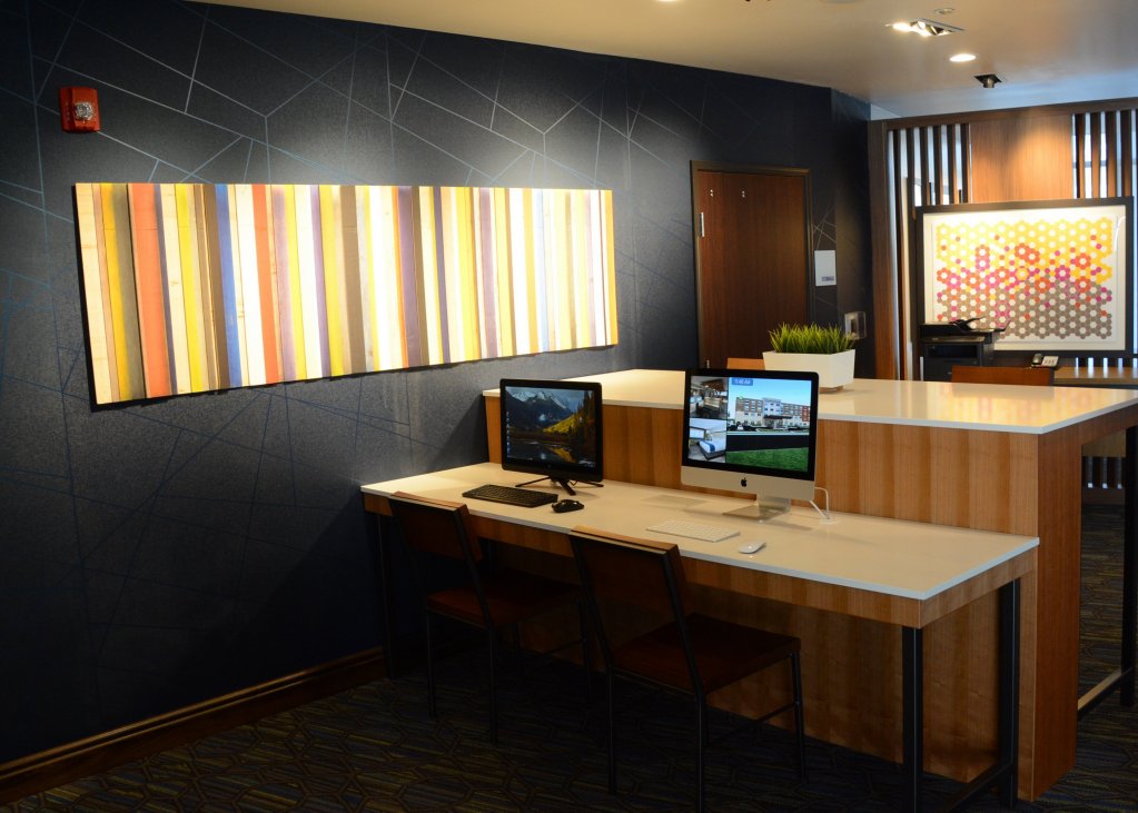 Фото Holiday Inn Express & Suites Pittsburgh - Monroeville