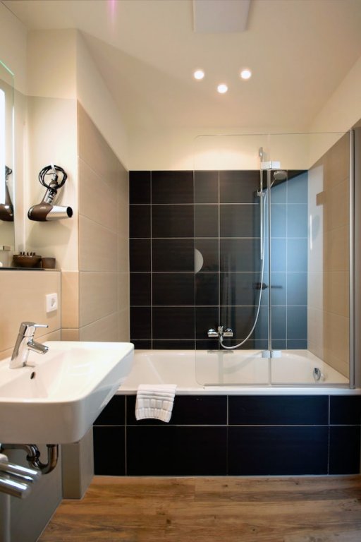 Фото Apartmenthotel Kaiser Karl Bonn