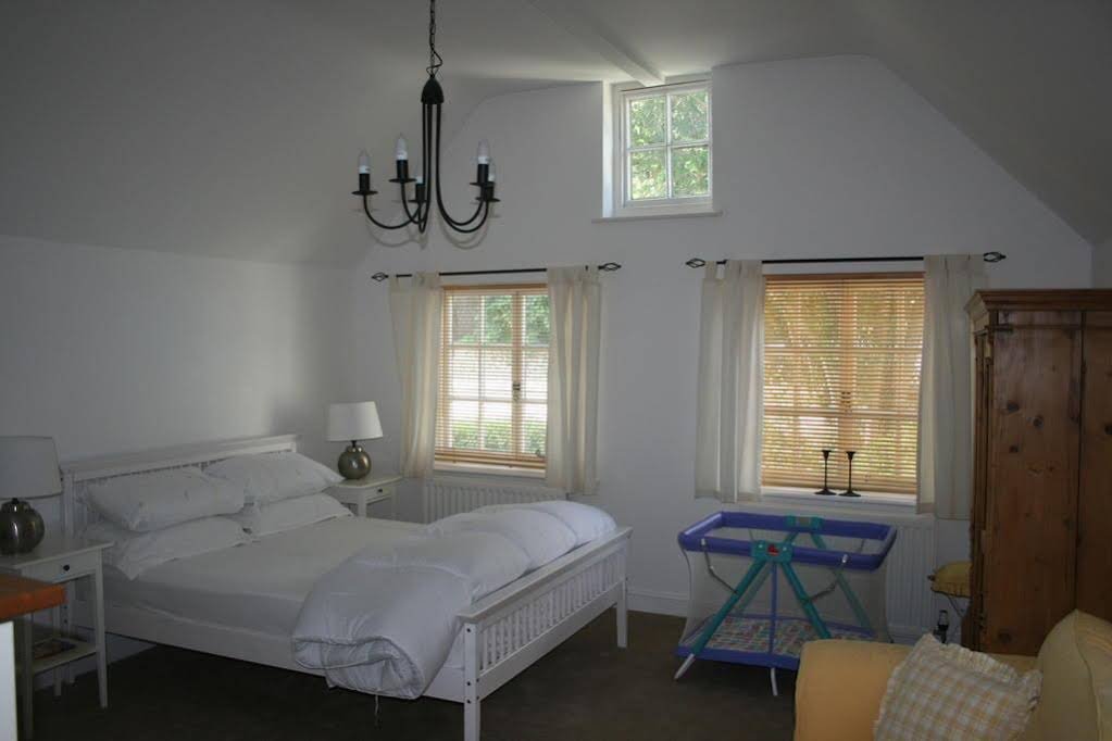 Фото Appletree Cottages