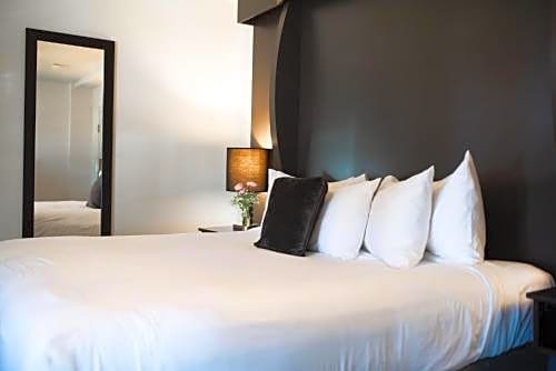 Фото White House Hotel