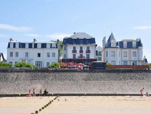 Внешний вид отеля Ar Iniz в Сен-Мале, фото 5