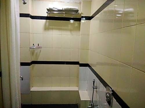 Фото Empires Hotel Bhubaneswar
