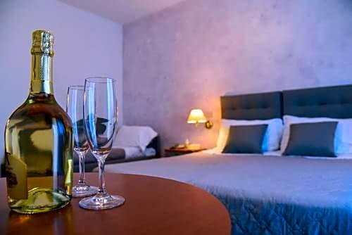 Фото Hotel Crystal