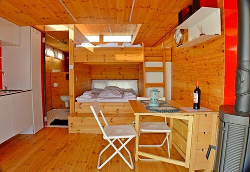 Гостиница Domki na Wodzie Mielno HThouseboats в Мельно