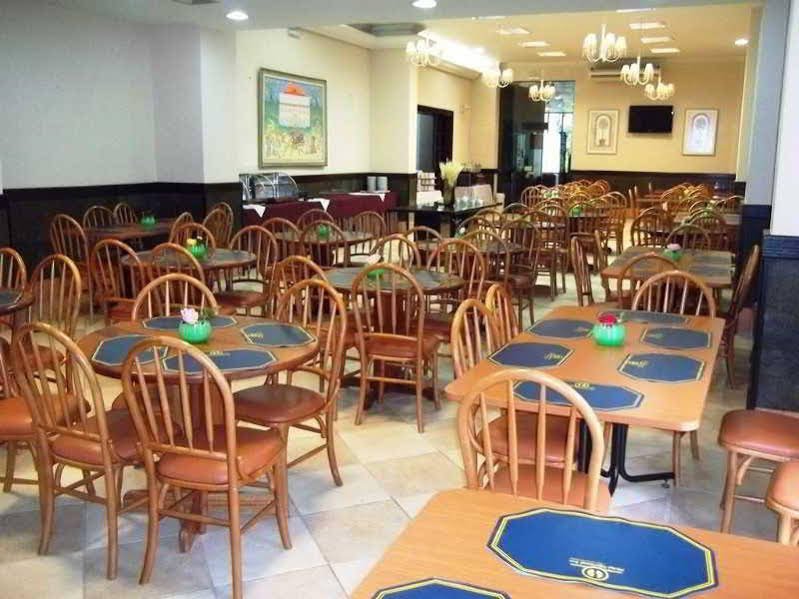 Фото Nacional Inn Curitiba Estação