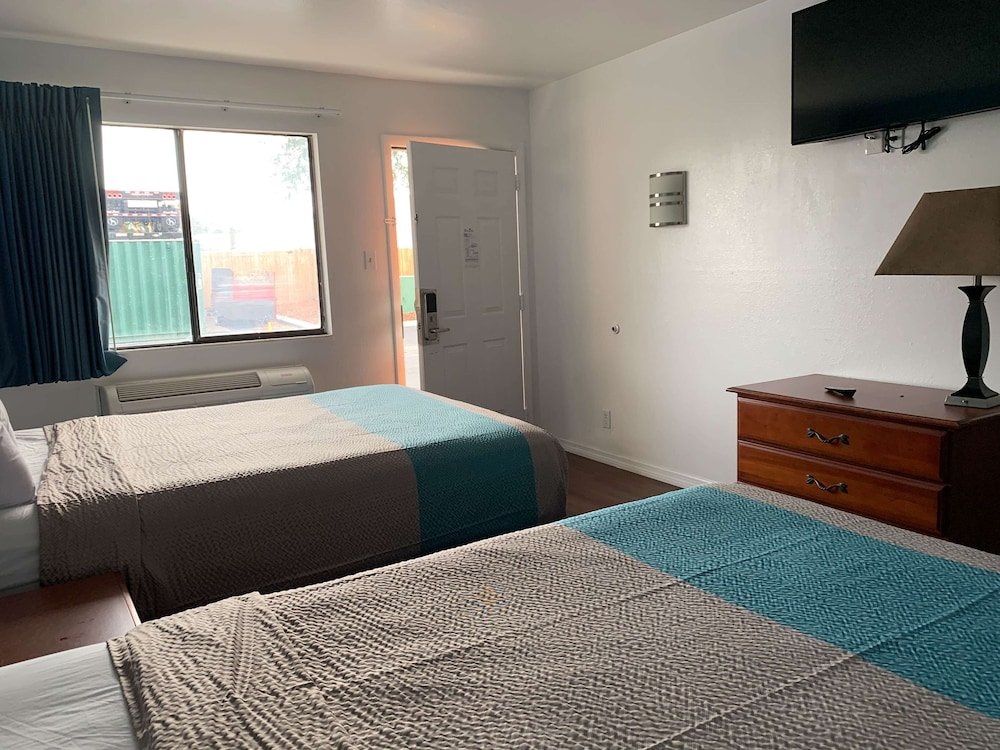 Фото Motel 6 Tampa, Fl