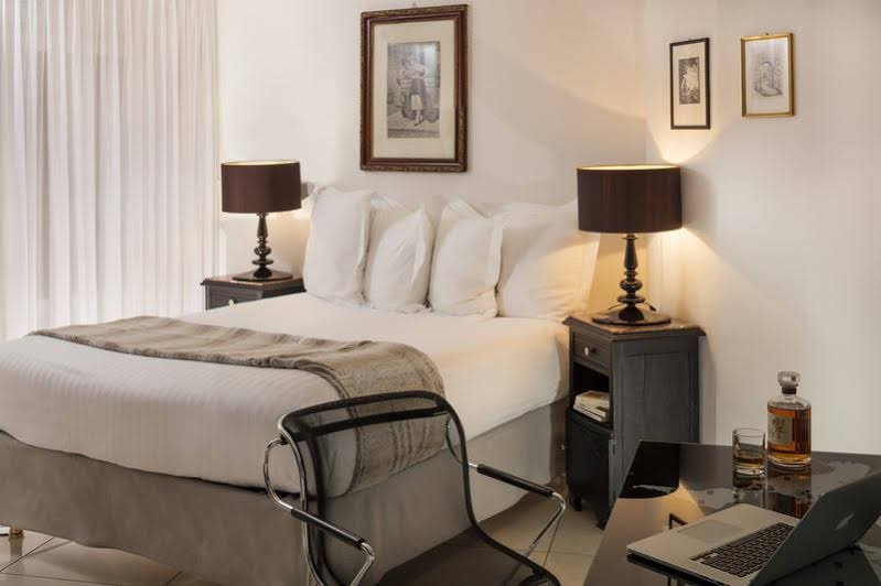 Фото Garrigae Villa La Florangerie