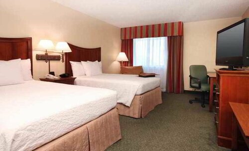 Гостиница La Quinta Inn & Suites by Wyndham Minneapolis-Minnetonka в Миннетонке