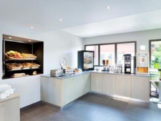 Фото Ibis Styles Perpignan Canet-en-Roussillon