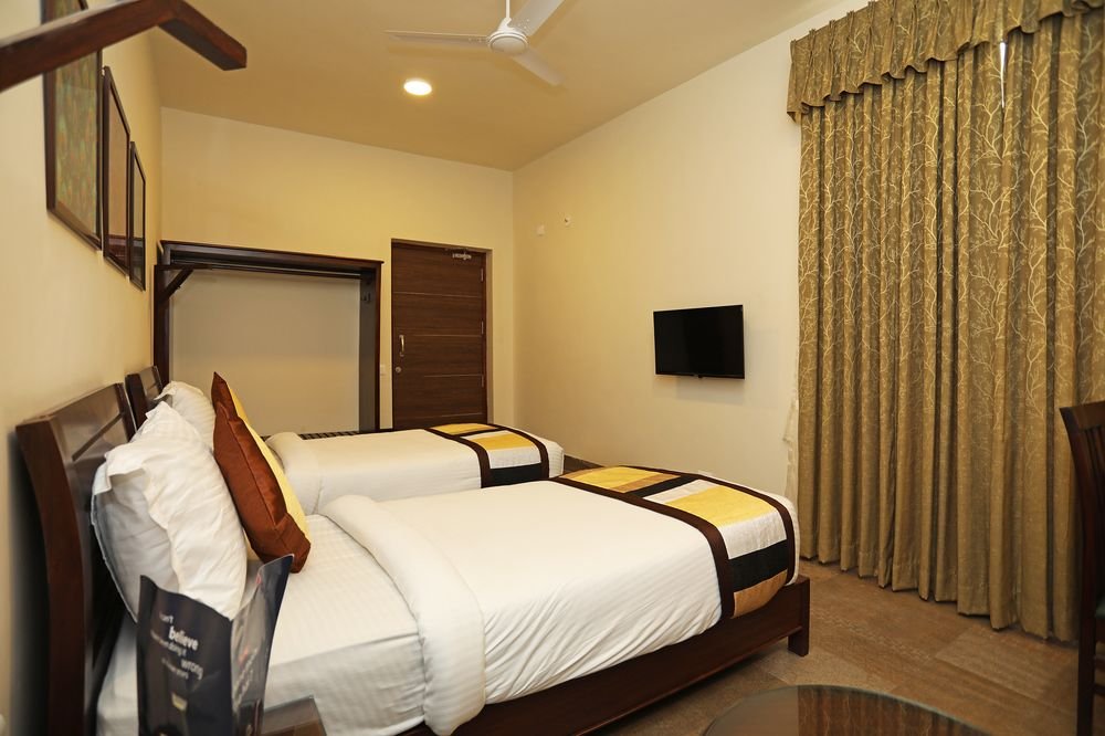 Фото Hotel Shambhu Villas