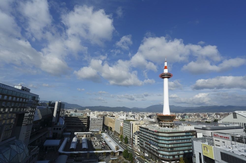 Фото Kyoto Tower Hotel