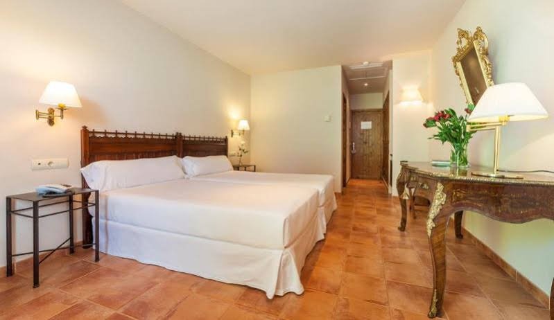 Фото Son Corb Boutique Hotel