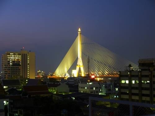 Фото отеля 2