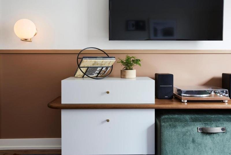 Фото Kimpton Saint George Hotel