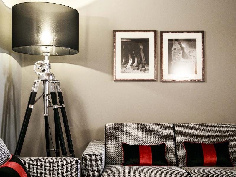 Фото The Telegraph Suites