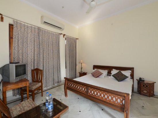 Фото Hotel Harasar Haveli