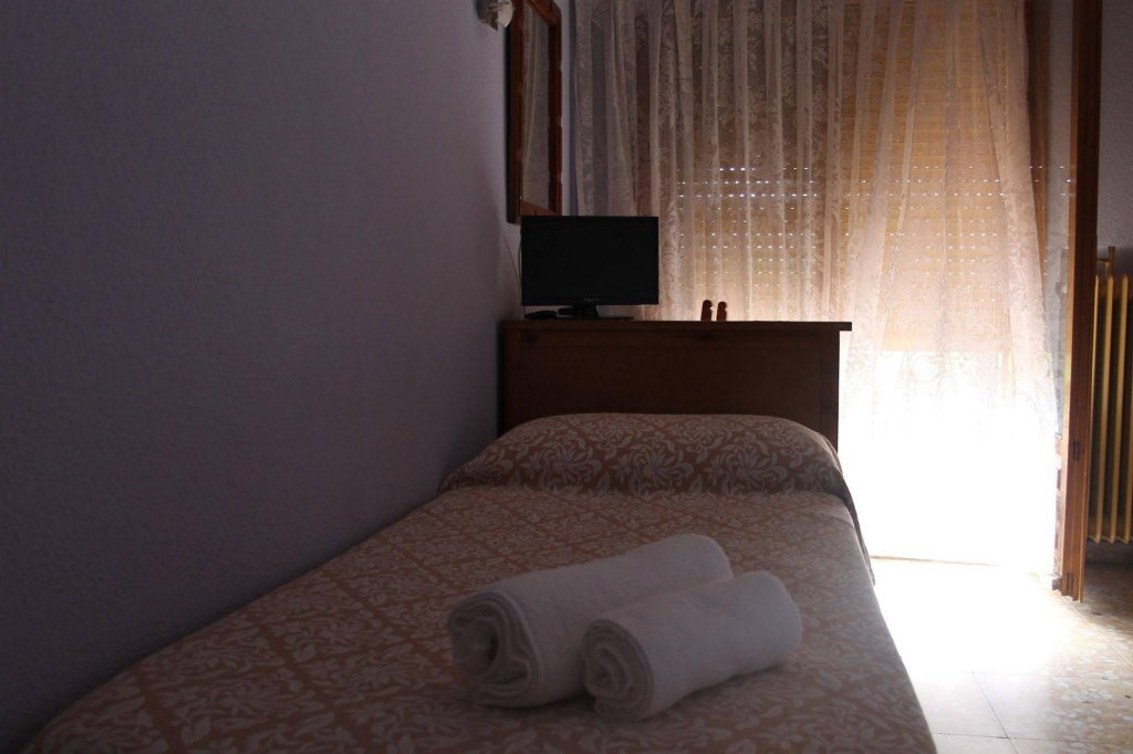 Фото Casa de Huéspedes Carabanchel by Vivere Stays