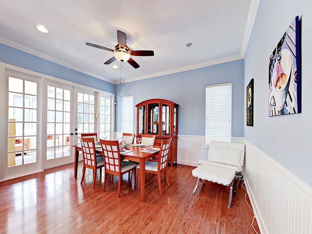 Фото 10 Ne 7th Street Home 3 Bedrooms 2.5 Bathrooms Home