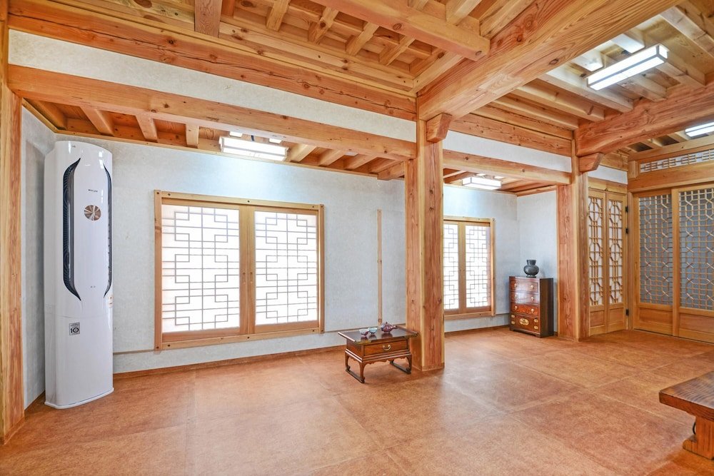 Фото Gyeongju Hanokhotel Chunchugwan