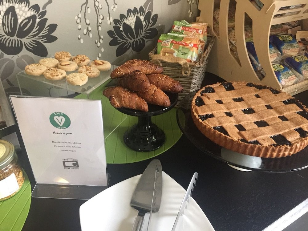 Фото Hotel The One