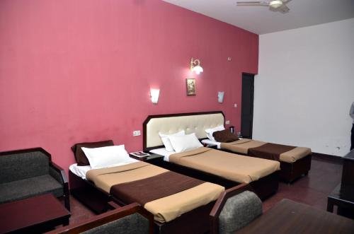 Фото Hotel Bengal Lodge