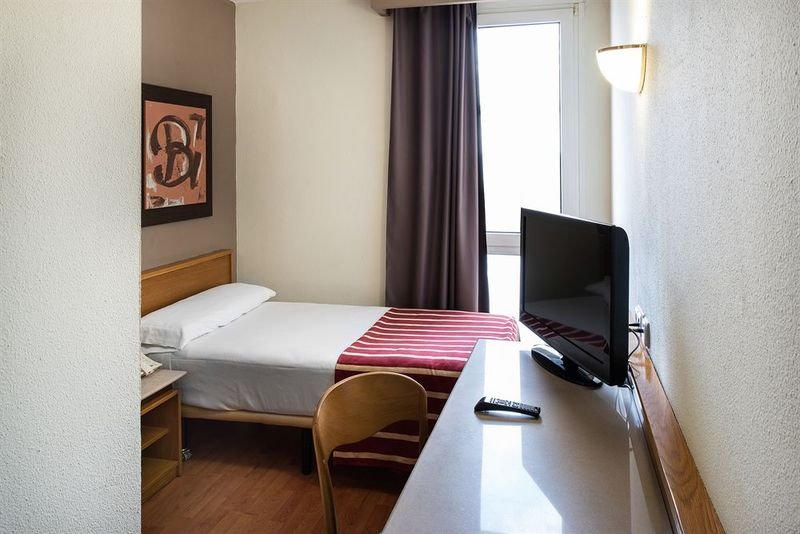 Фото Catalonia Bristol