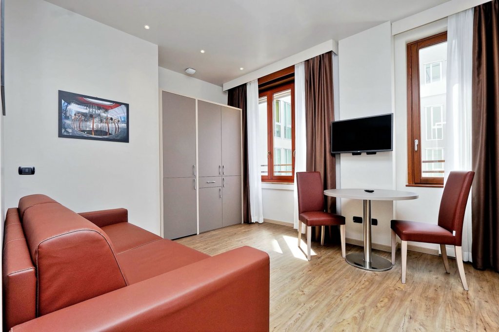 Фото Duomo Hotel & Apartments
