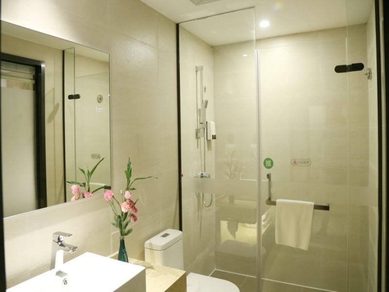 Фото GreenTree Inn Taizhou East Meilan Road University Town Hotel