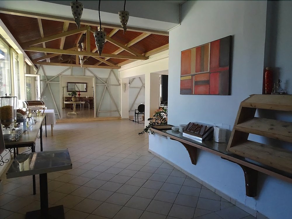 Фото Ianos Hotel