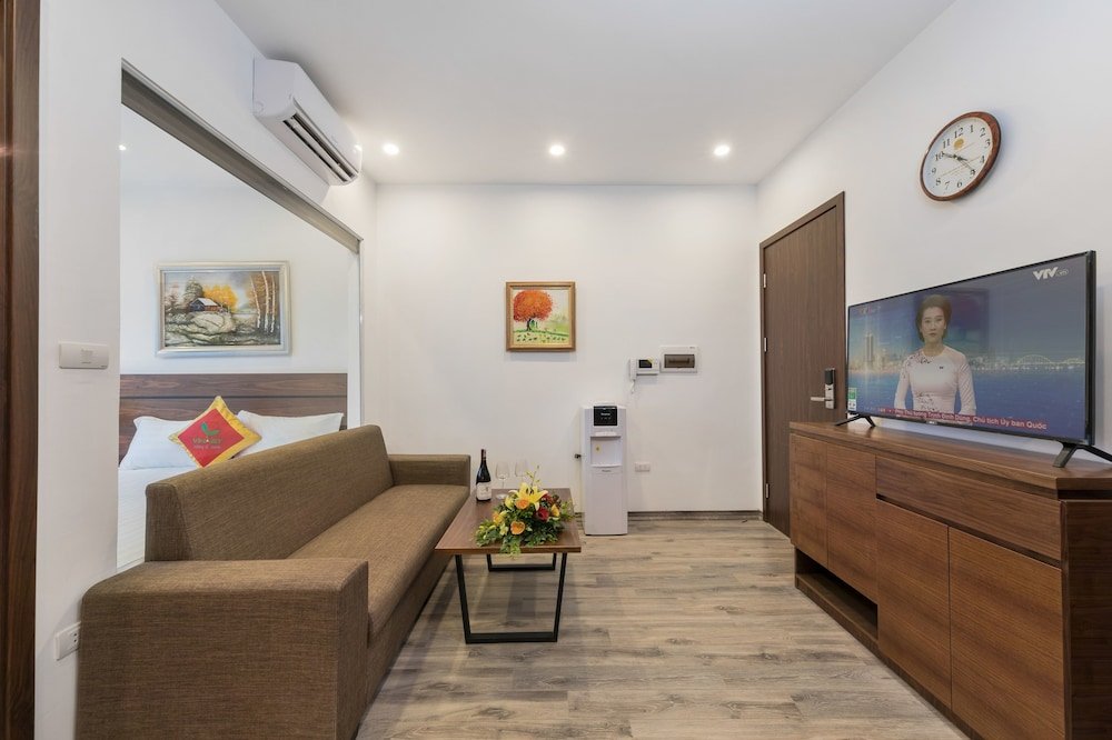 Фото Granda West Lake Apartment