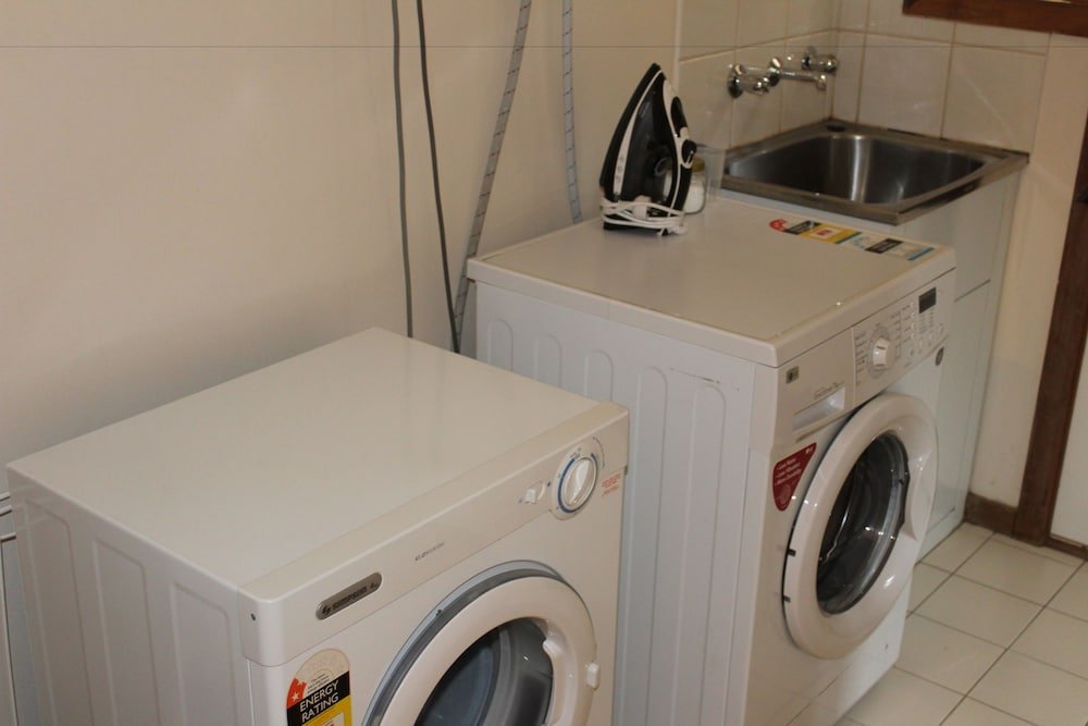 Фото Australian Home Away @ Doncaster Anderson Creek 2