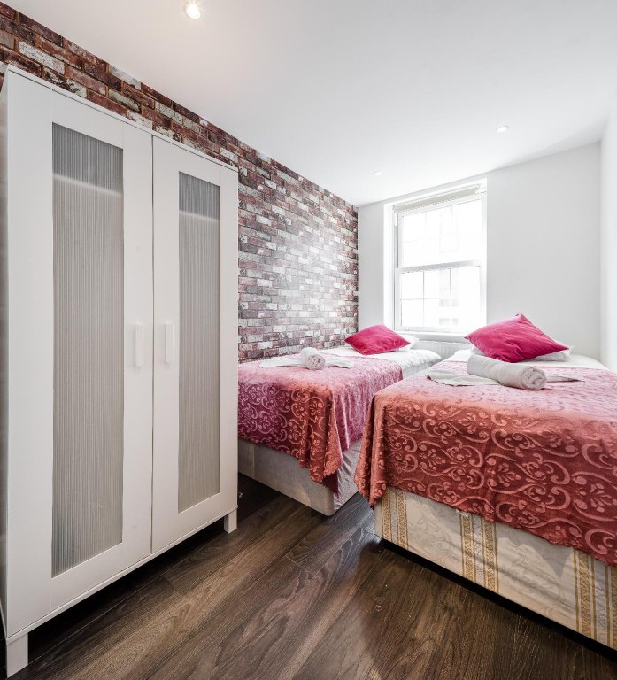 Фото Aldgate Flats