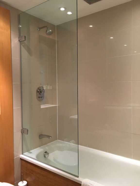 Фото Still Life Tower Hill Executive