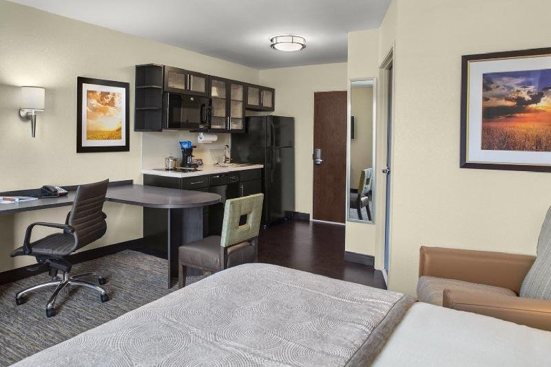 Фото Sonesta Simply Suites Dallas Las Colinas