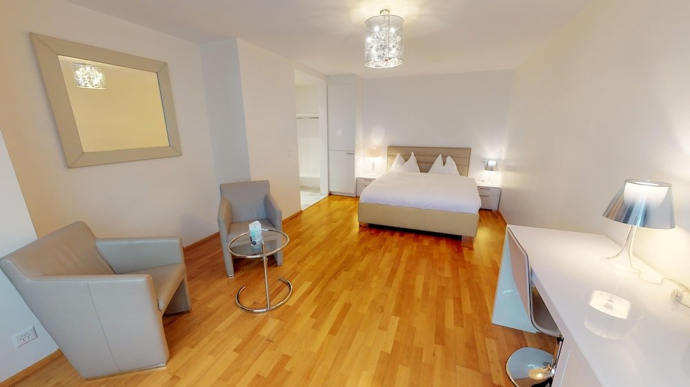 Фото Visionapartments Zurich Freyastrasse