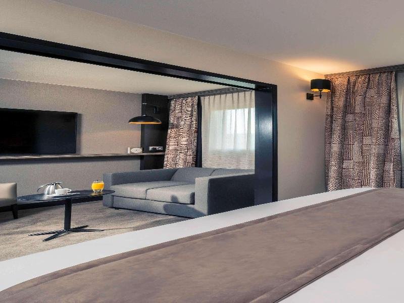 Фото Mercure Paris Porte de Pantin Hotel