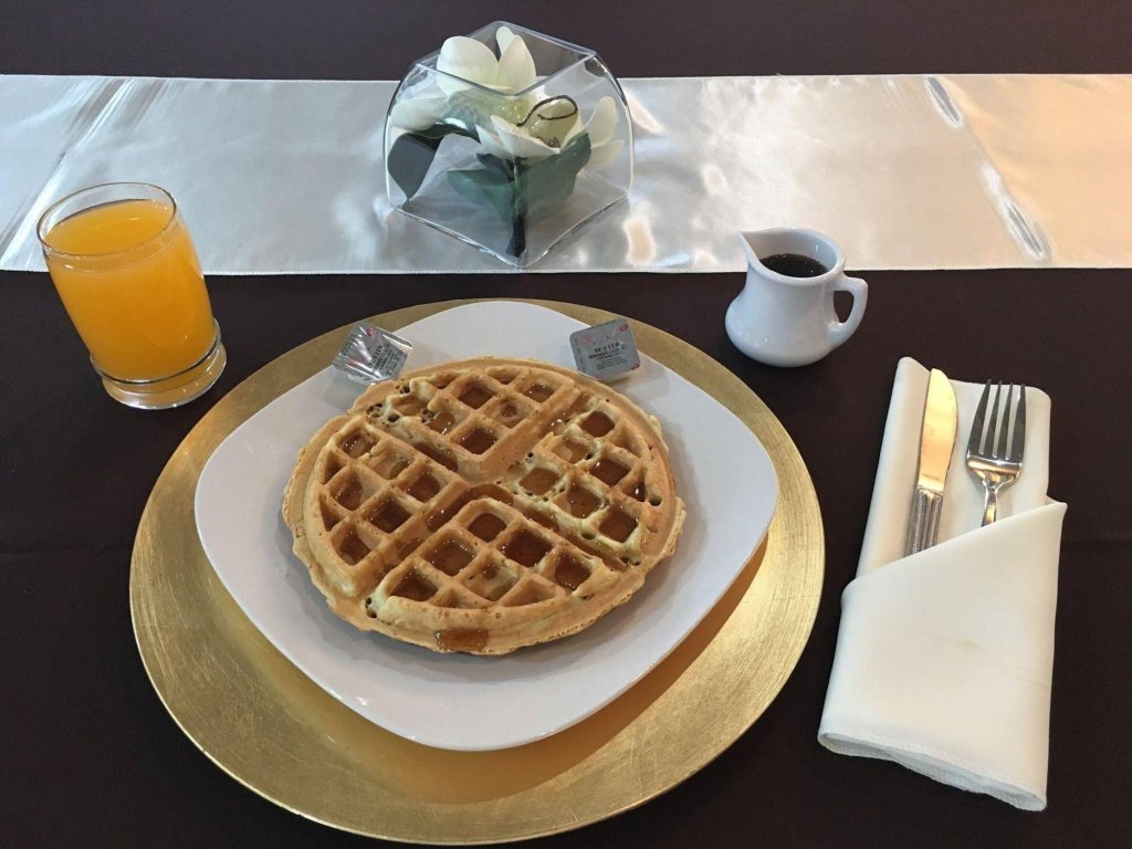 Фото Winter Haven Gardens Inn