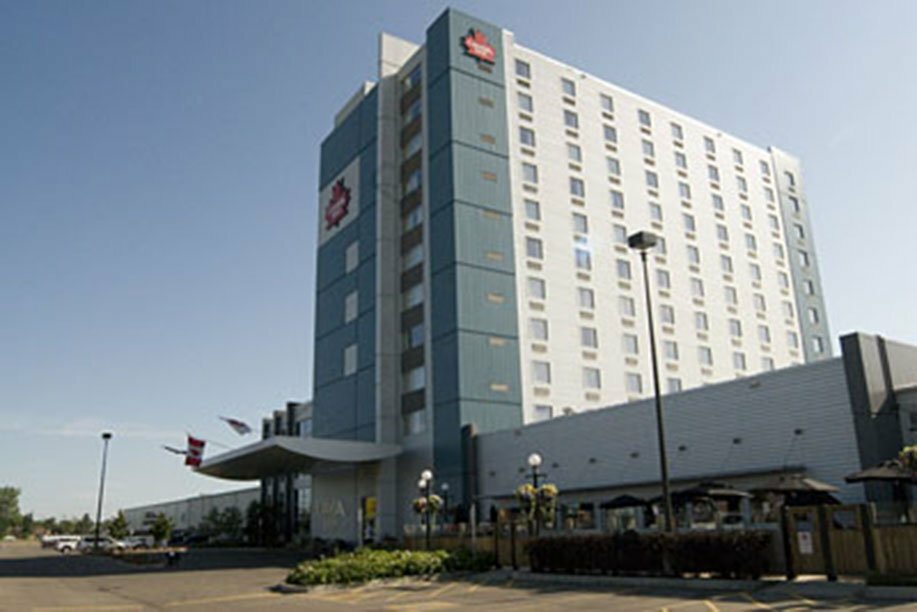 Hotel Canad Inns Destination Centre, Brandon, photo