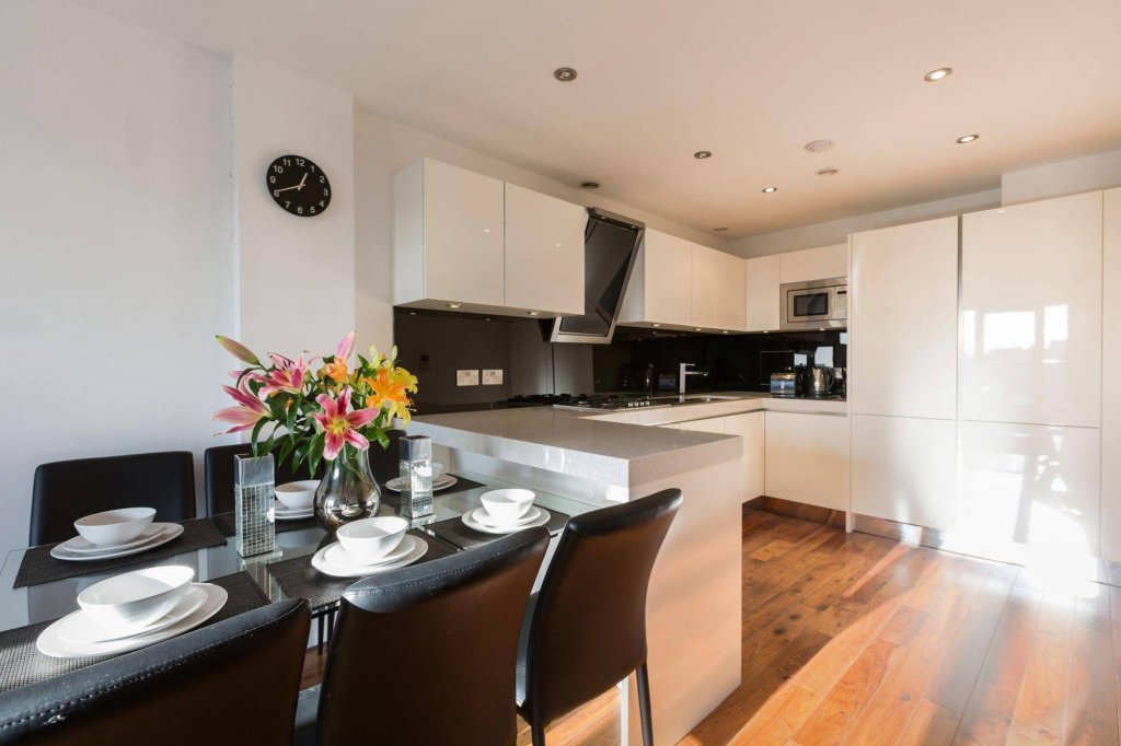 Фото City Courtyard Apartments & Penthouse