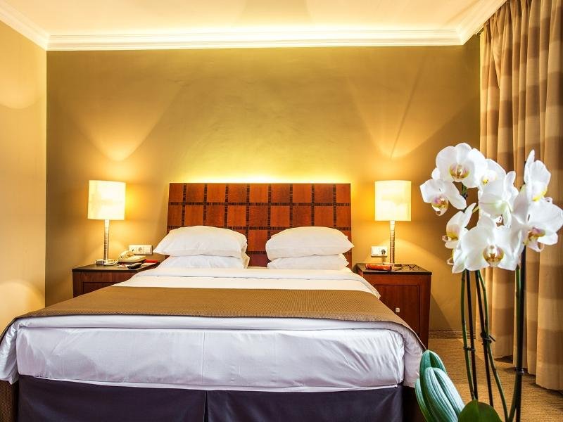 Фото Ramada by Wyndham Sofia City Center