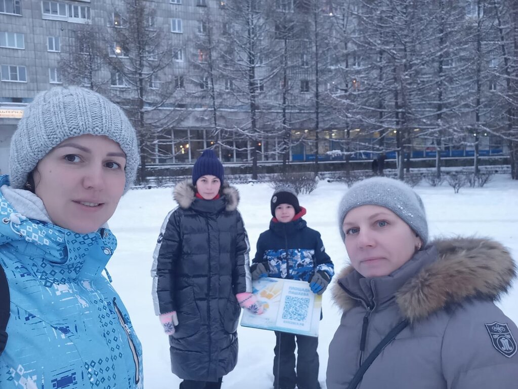 Landmark, attraction Знак навигации QR-код, площадь Пашаева, Severodvinsk, photo
