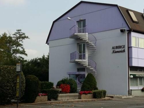 Гостиница Hotel Restaurant Niemerich в Мюлузе