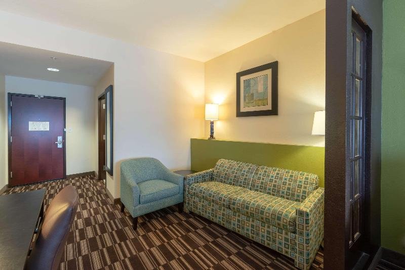 Фото Comfort Suites Lake City