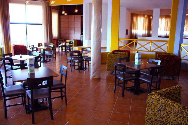 Фото MyroAndrou Beach Hotel Apartments