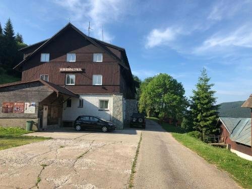 Гостиница Hotel Hromovka в Краловеградецком крае